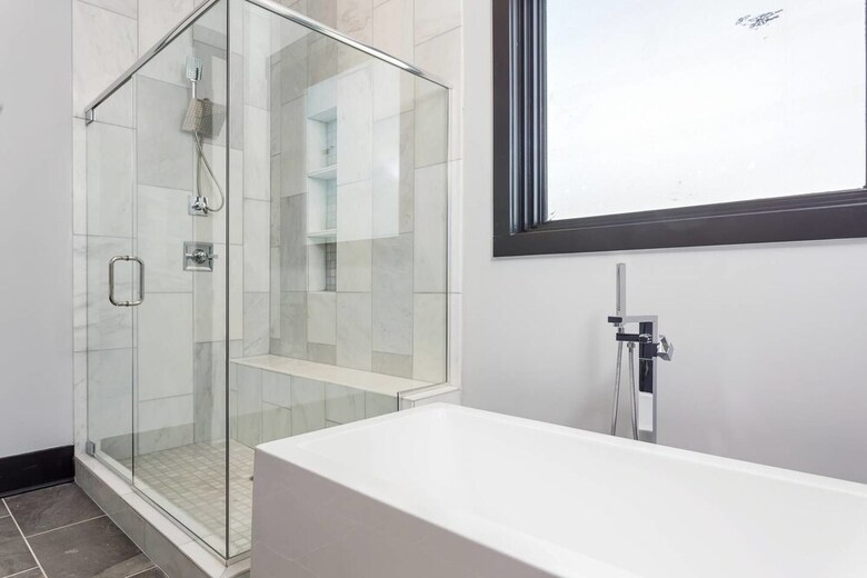 Domio Music Row 4 Br