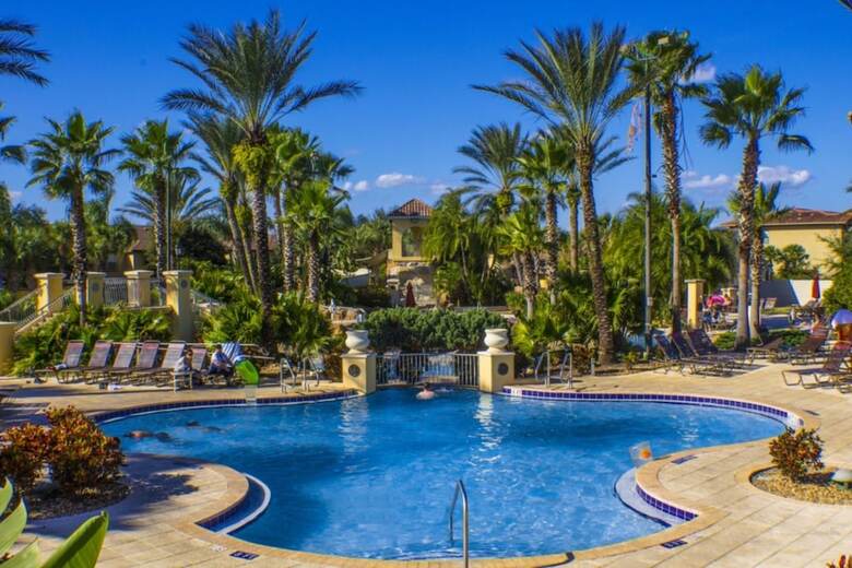 Regal Palms