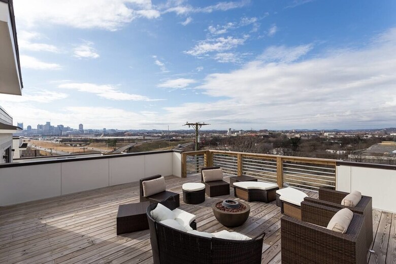 Two Stunning Modern Homes W/ Rooftop Views