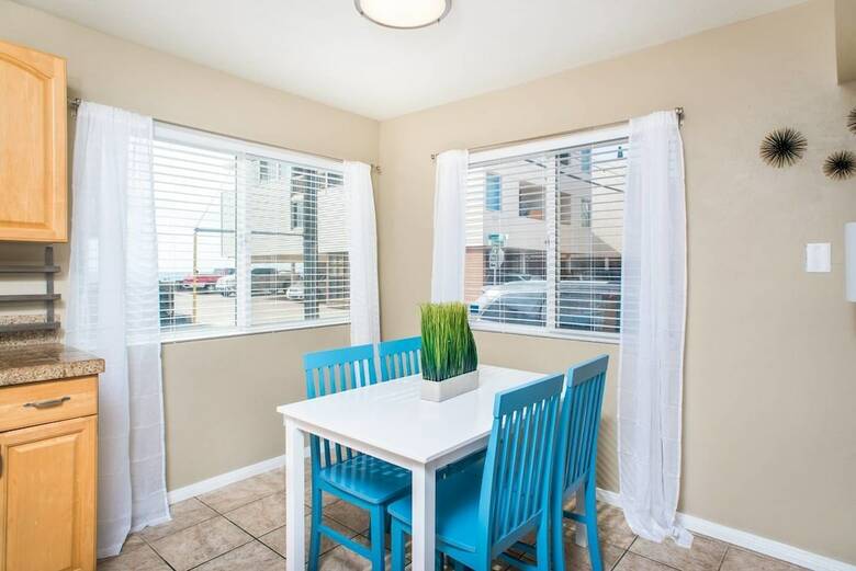 Wonderful 3br/2ba Home In Mission Beach By Domio