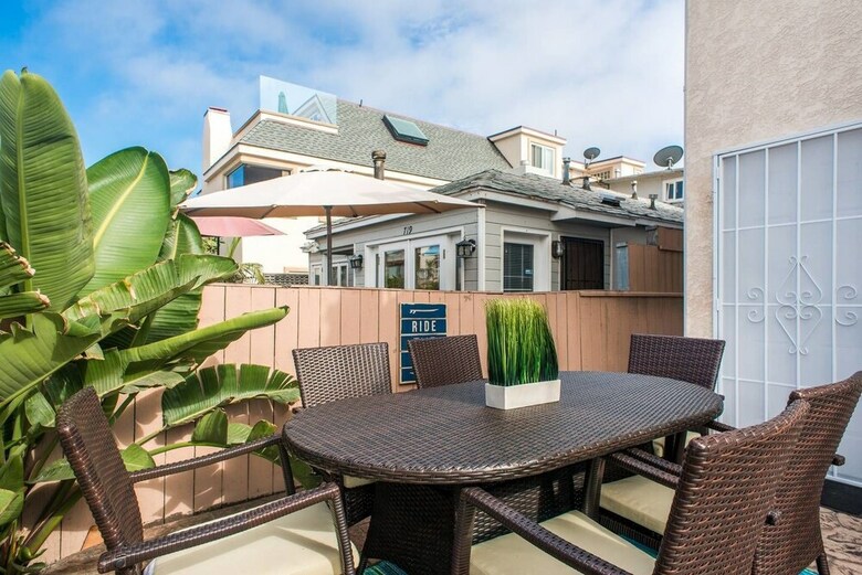 Wonderful 3br/2ba Home In Mission Beach By Domio