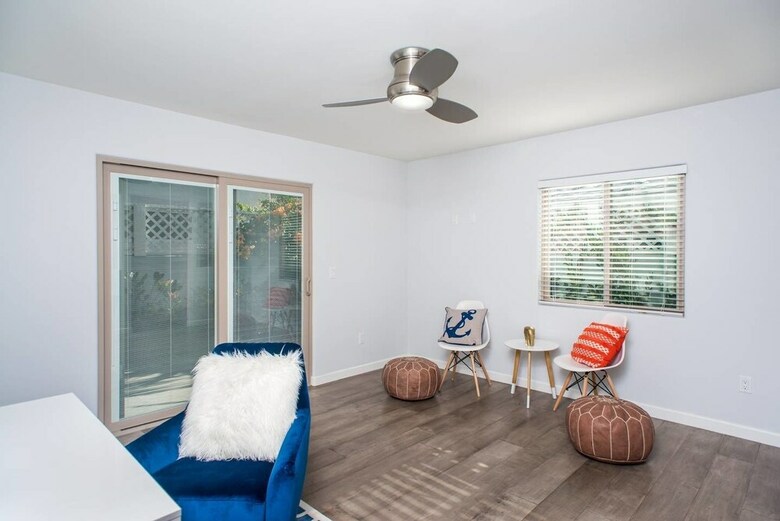 Modern 3br Sd Home Steps To Pb By Domio