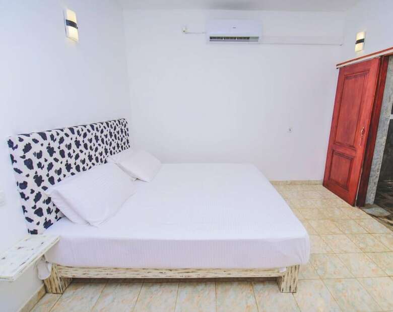 Hotel UNA J Villa