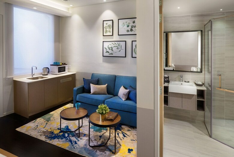 Ropewalk Piazza Hotel By Phc