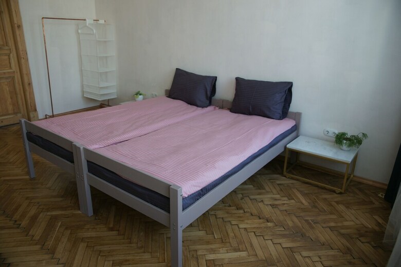 Hostal Malevich Hostel