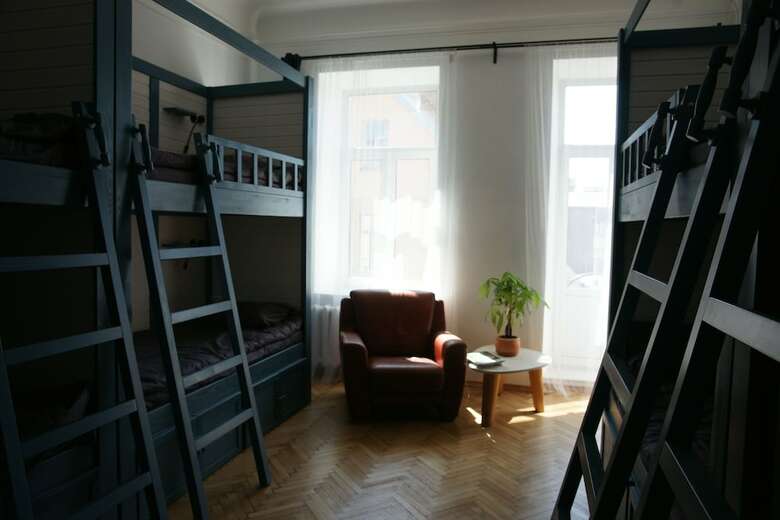 Hostal Malevich Hostel