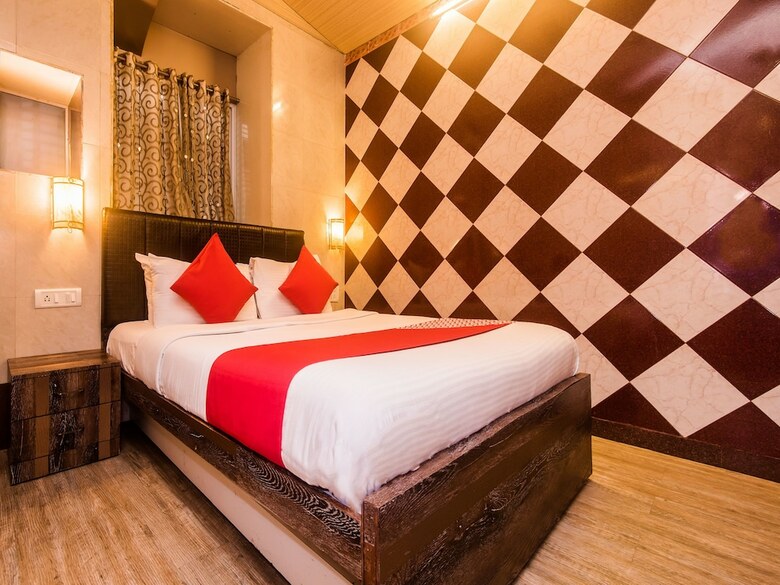 Oyo 16119 Hotel Oliver