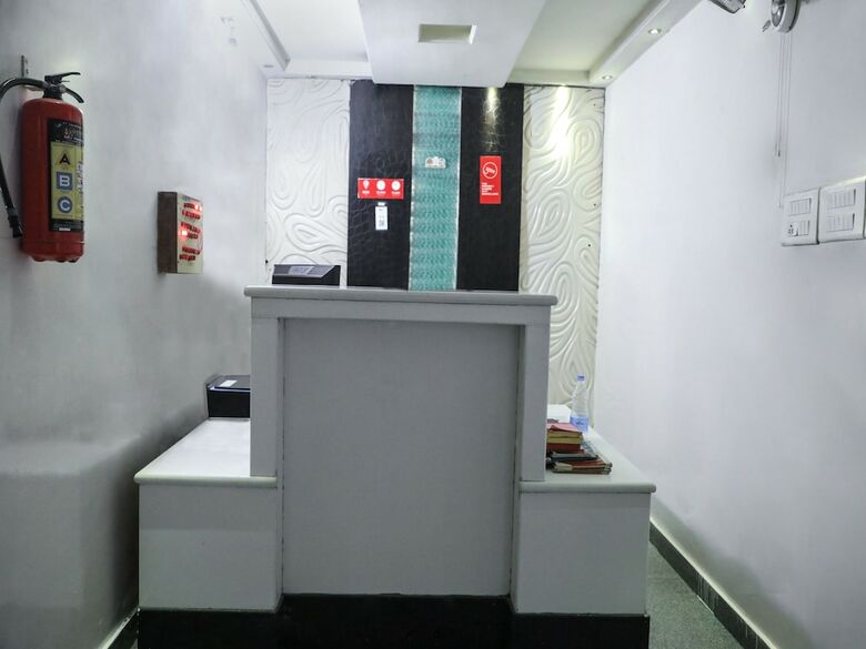Hotel Oyo 15175 Sai Durga Reside