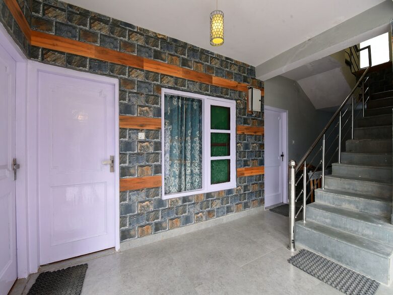 Hotel Oyo 15216 North Villa