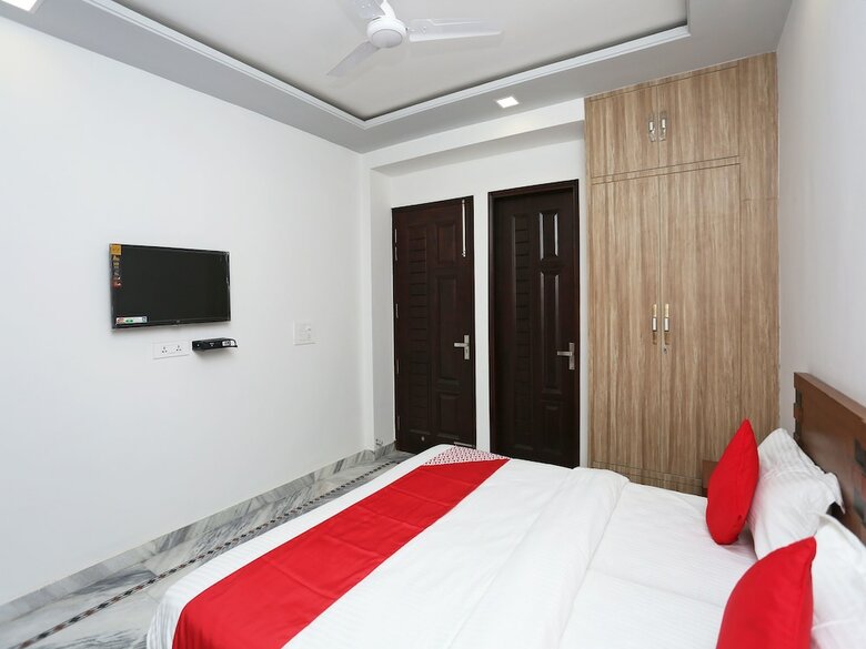 Hotel Oyo 15271 Alarian Inn