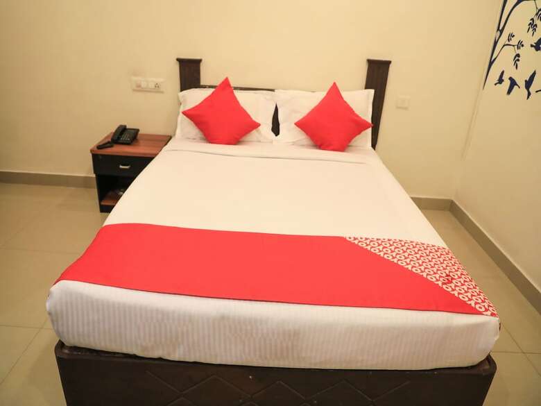 Hotel Oyo 11310 Sri Supraja Pride