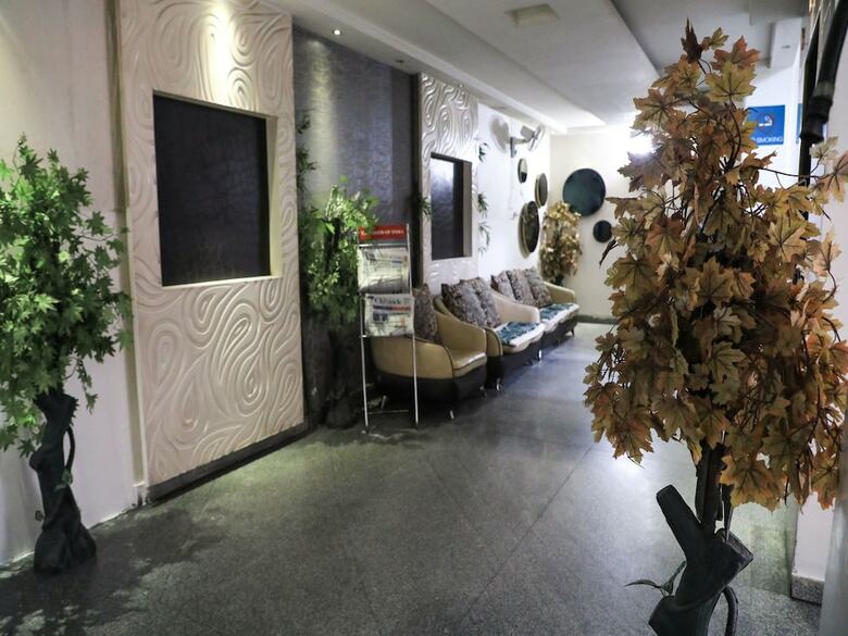 Hotel Oyo 11310 Sri Supraja Pride