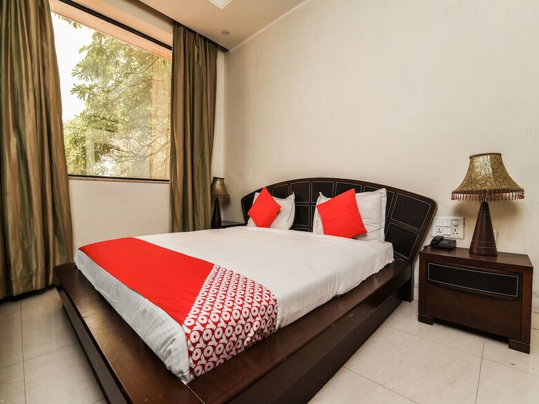 Hotel Oyo 15418 D'amore Resorts