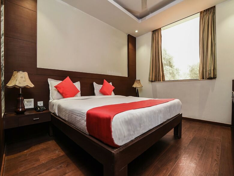 Hotel Oyo 15418 D'amore Resorts