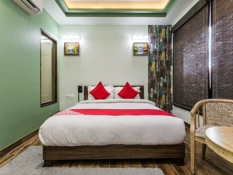 Oyo 15445 Hotel Sheekhar Inn