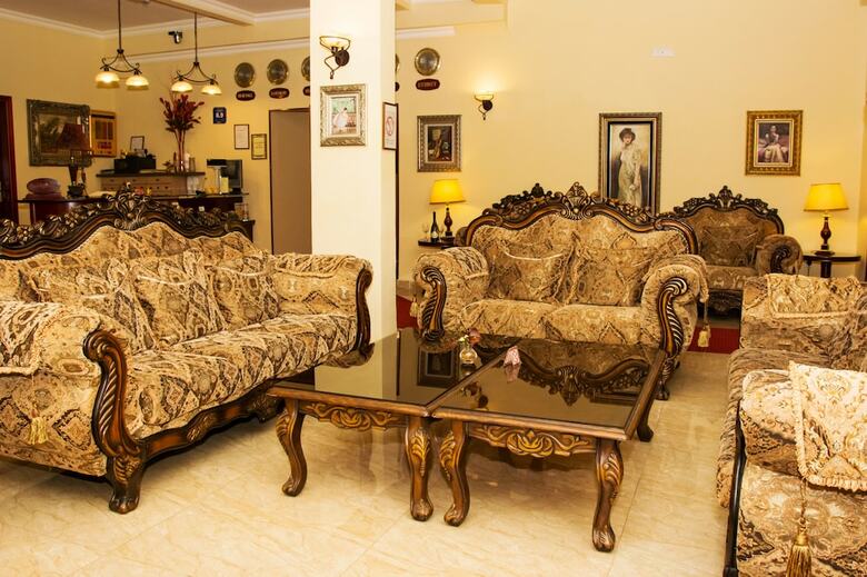 Planeta Inn Hotel