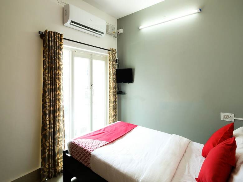 Hotel Oyo 16526 Karanji Homestays