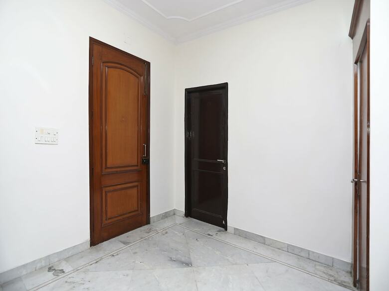 Hotel Oyo 14408 Corple Stays