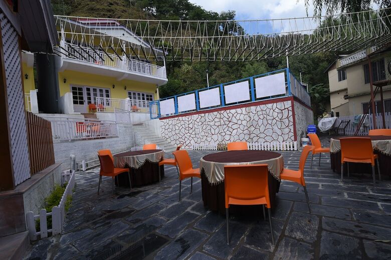 Hotel Oyo 16009 Rock Villa