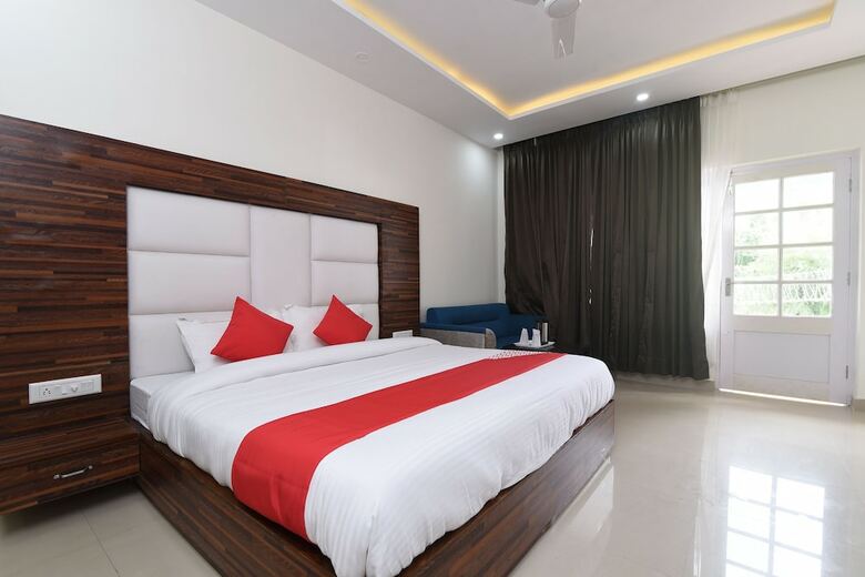 Hotel Oyo 16009 Rock Villa