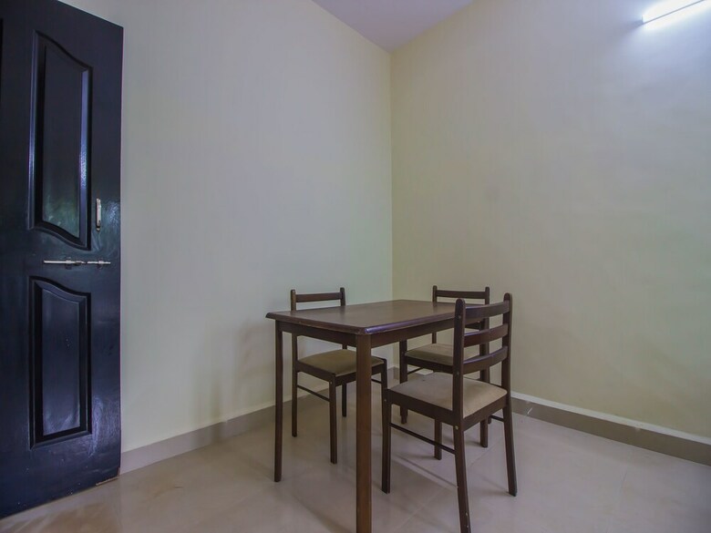 Apartamentos Oyo 16698 Home Field View 2bhk Utorda