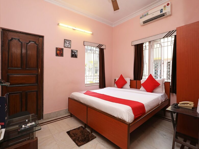 Hotel Oyo 16495 Kolkata Inn