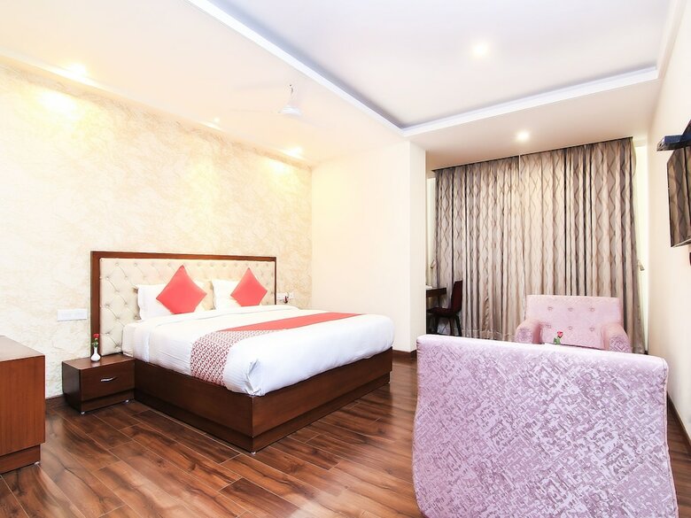 Hotel Capital O 15351 Vikram Palace