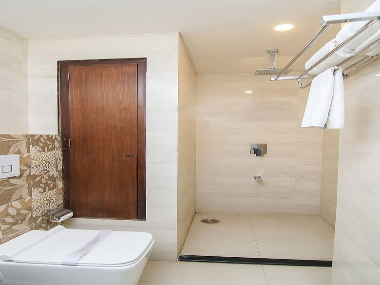 Hotel Capital O 15351 Vikram Palace