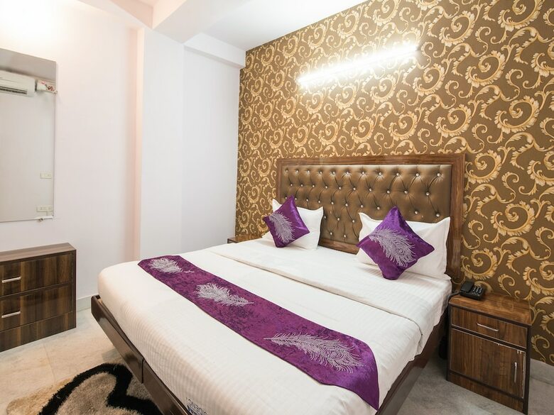 Hotel Oyo 14728 Manan Residency