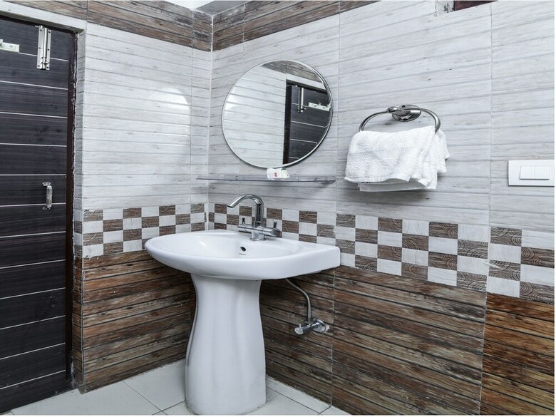Apartamentos Oyo 15989 Rc Residency