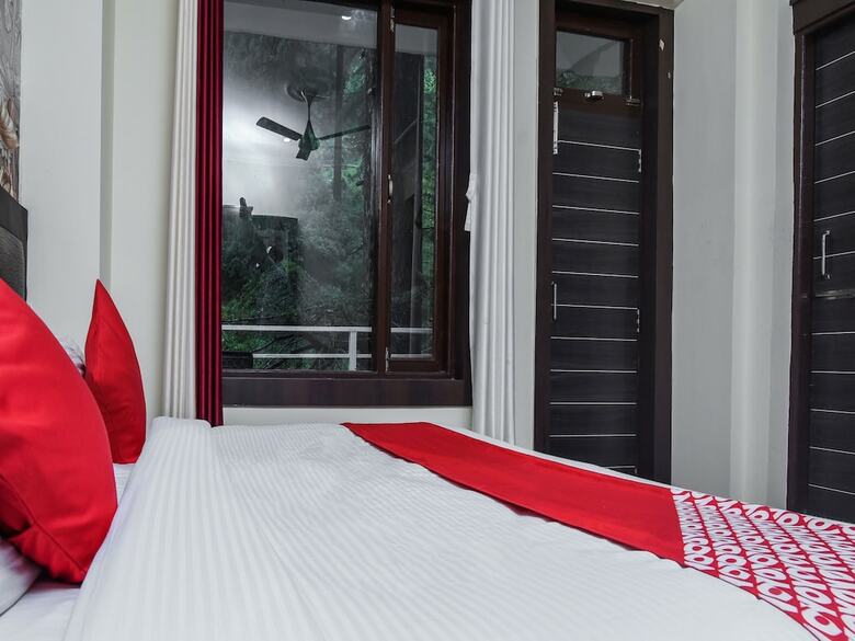 Apartamentos Oyo 15989 Rc Residency