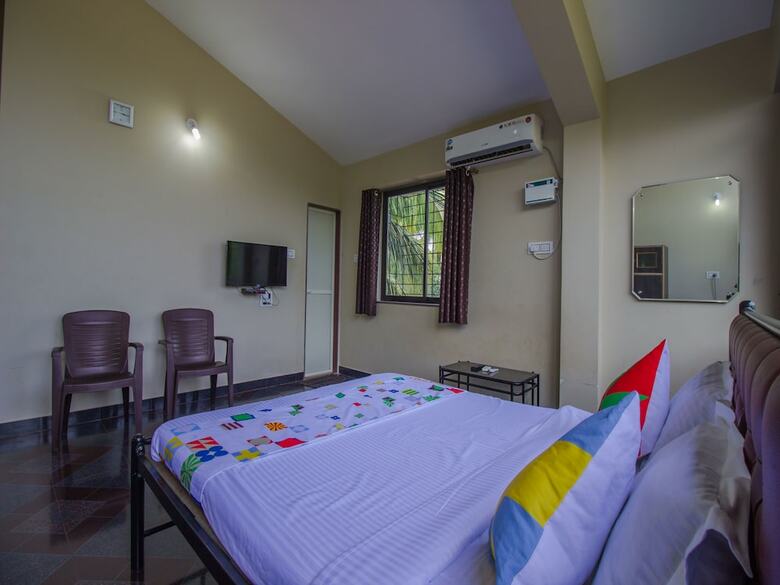 Hotel Oyo 16412 Home Cozy Studio Parra