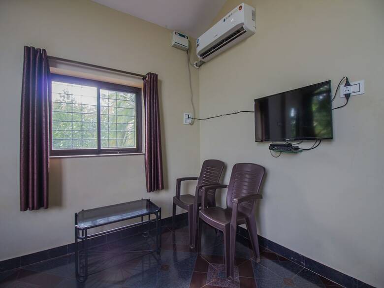 Hotel Oyo 16412 Home Cozy Studio Parra