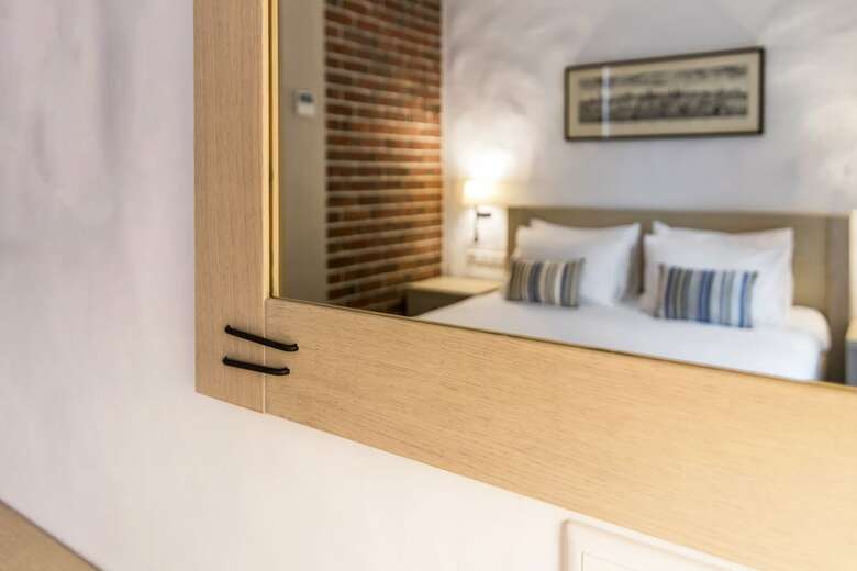 Amstelski Hotel