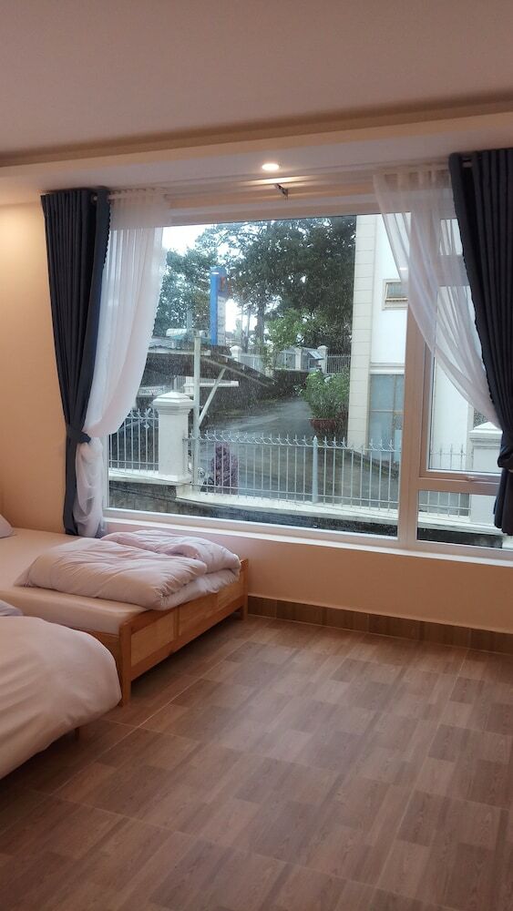 Hotel Khach San Uyen Thanh