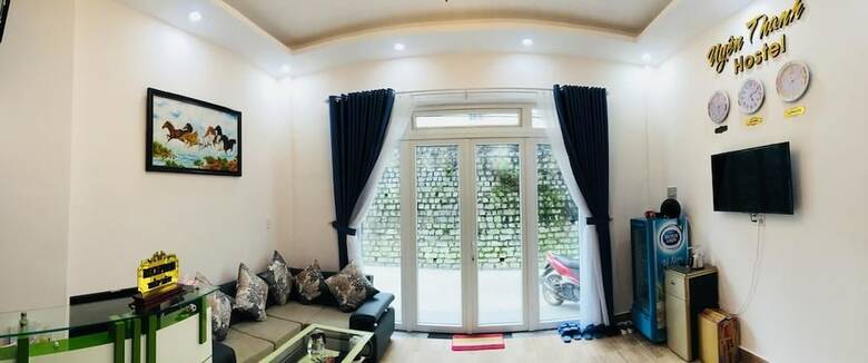 Hotel Khach San Uyen Thanh