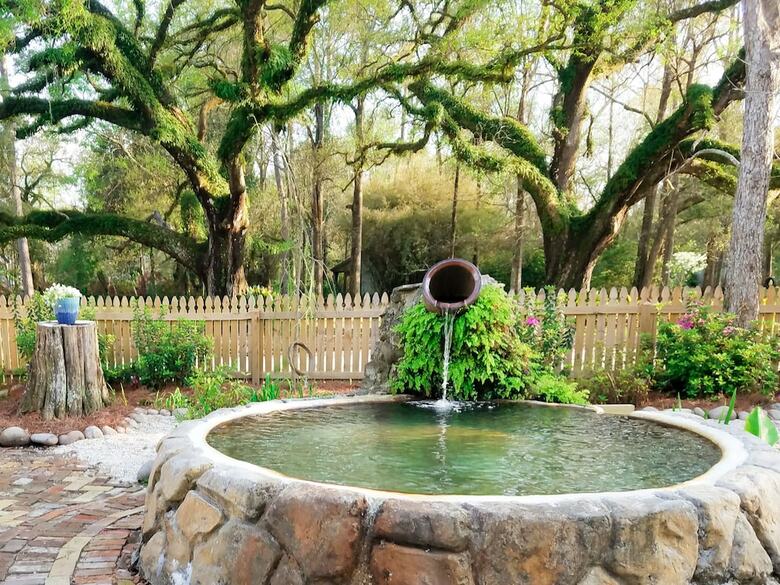 Abita Springs Hotel