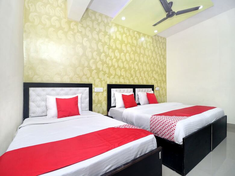 Oyo 16700 Home Exotic 2 Bhk Dream View Khanyara Road