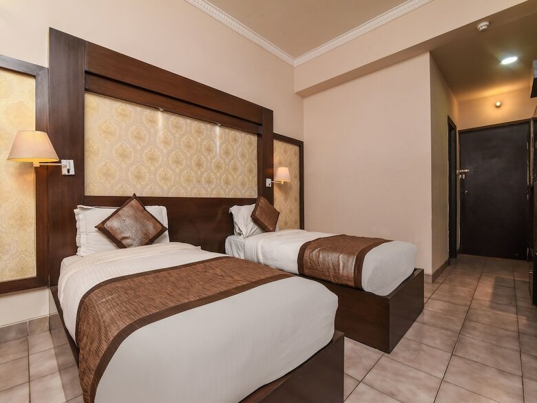 Oyo 16545 Hotel Kant