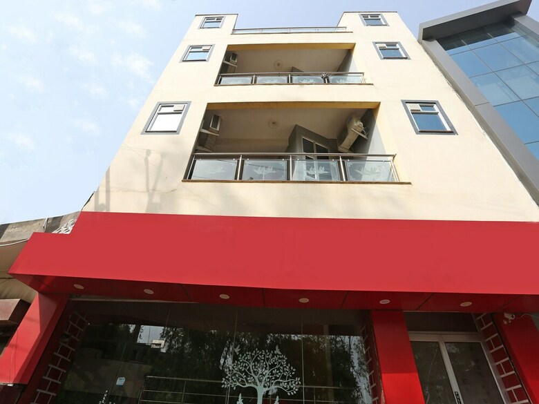 Oyo 16437 Hotel Alwar Inn