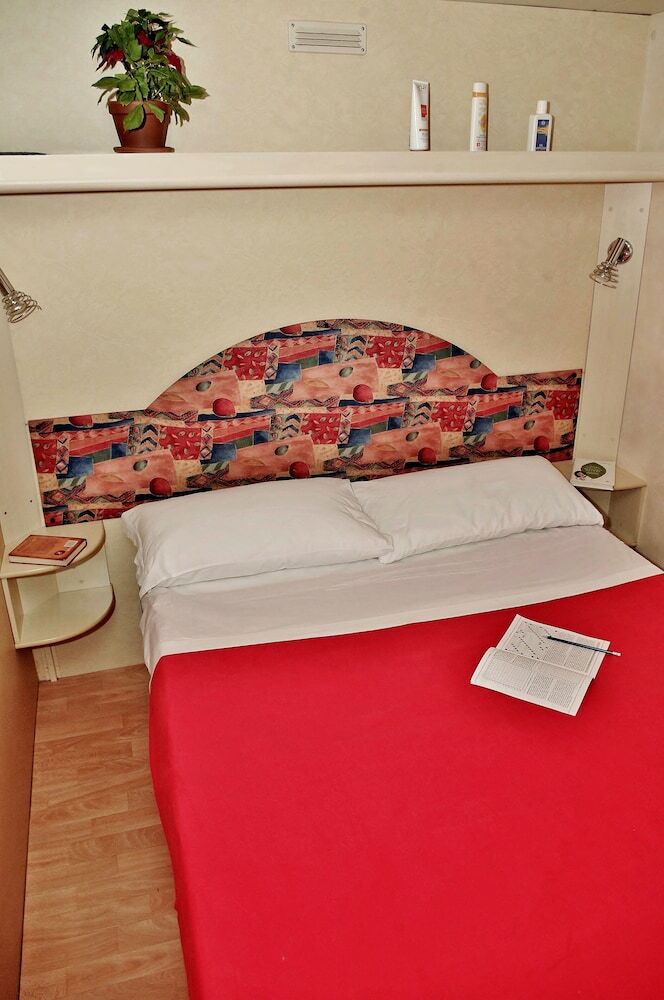 Happy Camp In Camping La Masseria