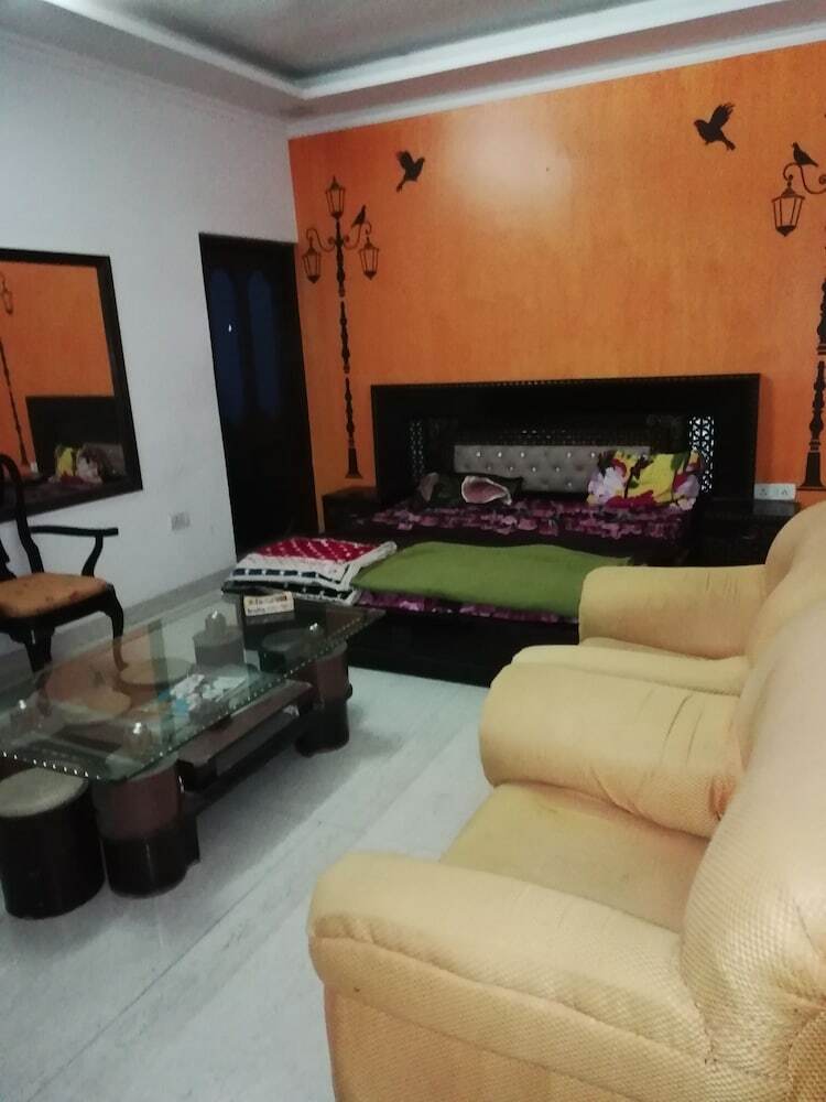 Hotel Navodayam