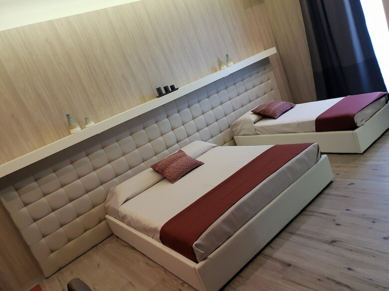 Hotel Th Luxury Rooms