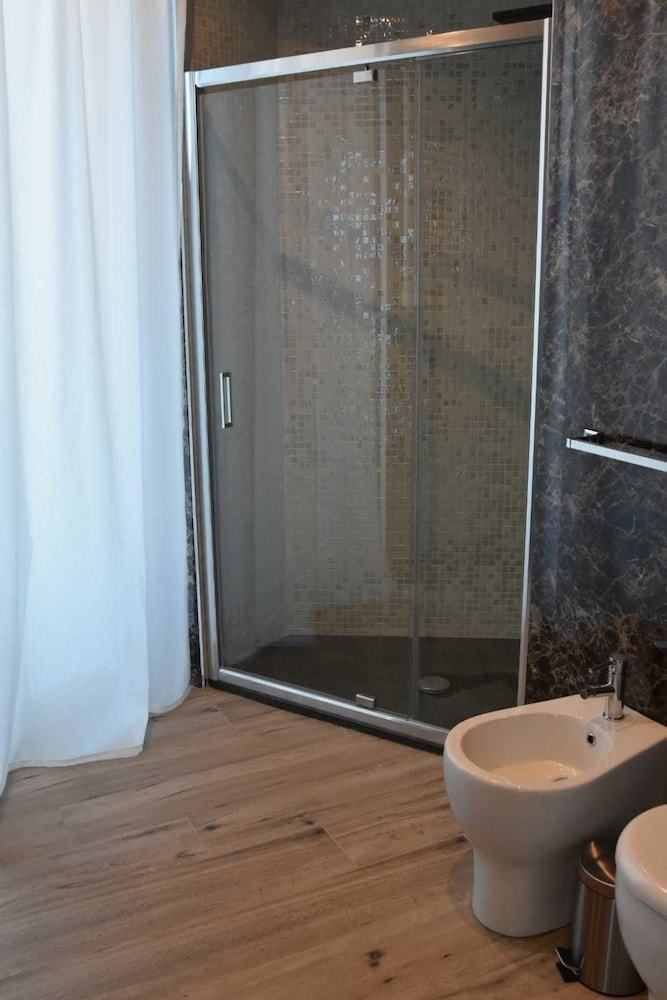 Hotel Th Luxury Rooms