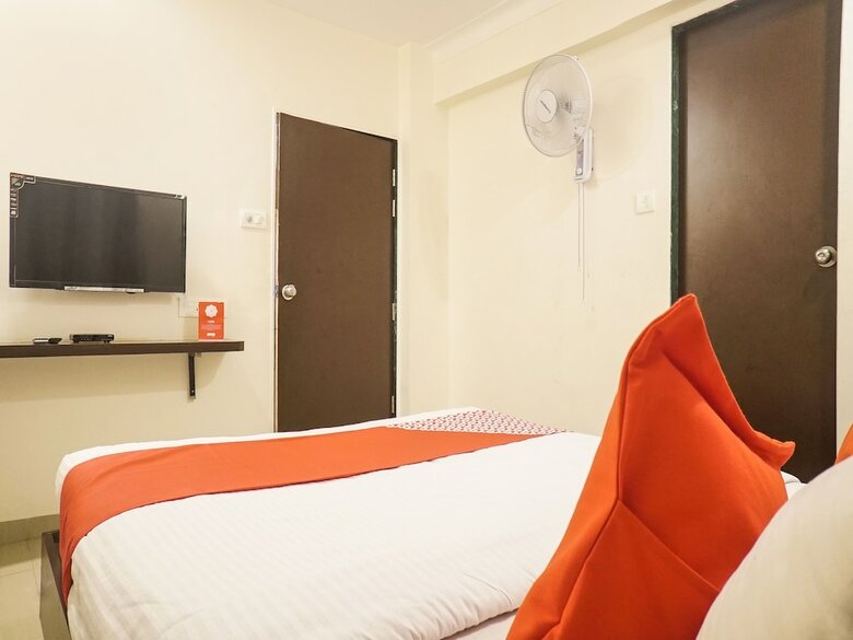 Oyo 12529 Hotel Sunrise Regency