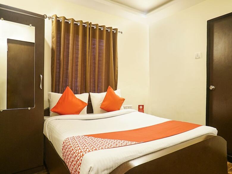 Oyo 12529 Hotel Sunrise Regency