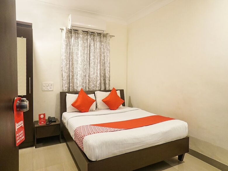Oyo 12529 Hotel Sunrise Regency