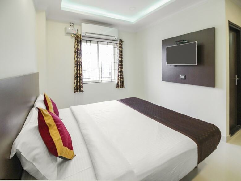 Hotel Oyo 14973 The Grand Kubera