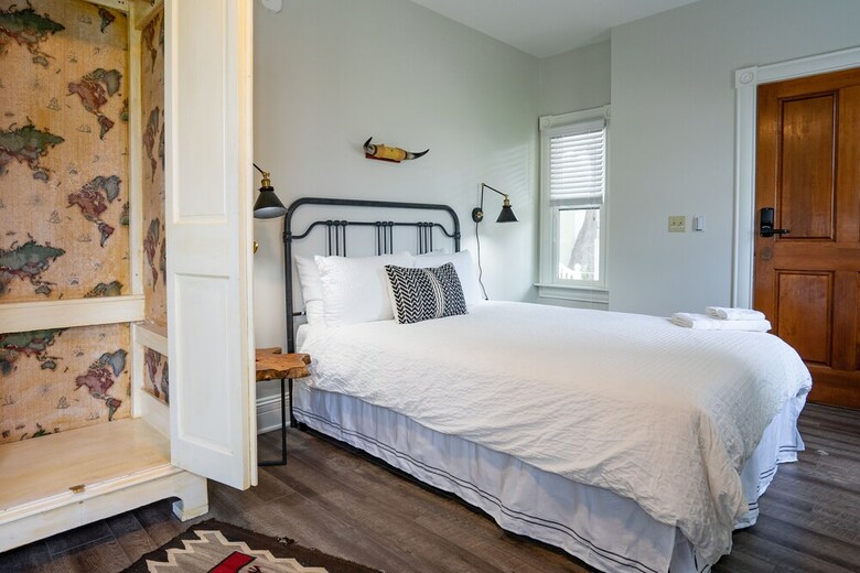 Bed & Breakfast The Curtis Park Club