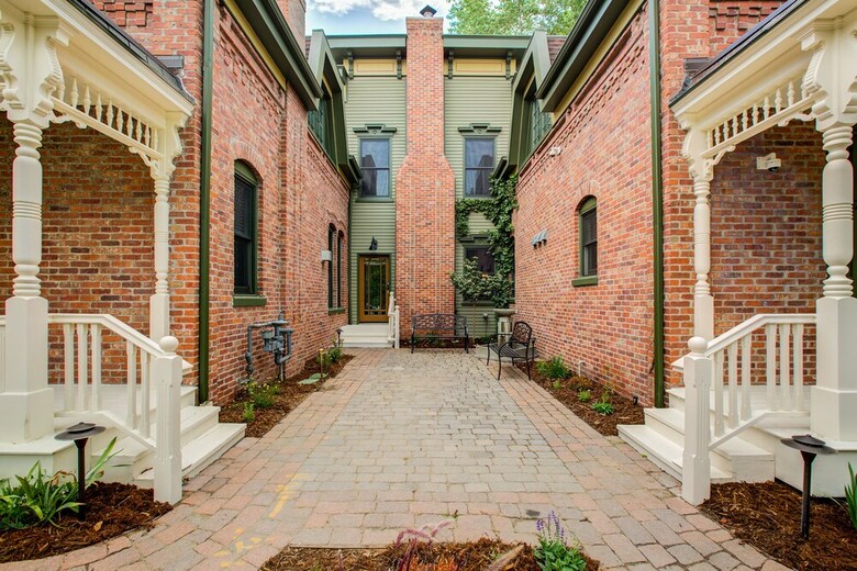 Bed & Breakfast The Curtis Park Club